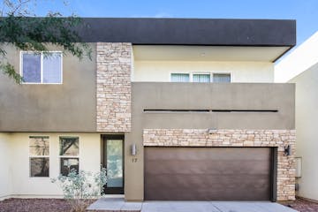 2000 N 36th Street Unit 17 Phoenix, AZ 85008